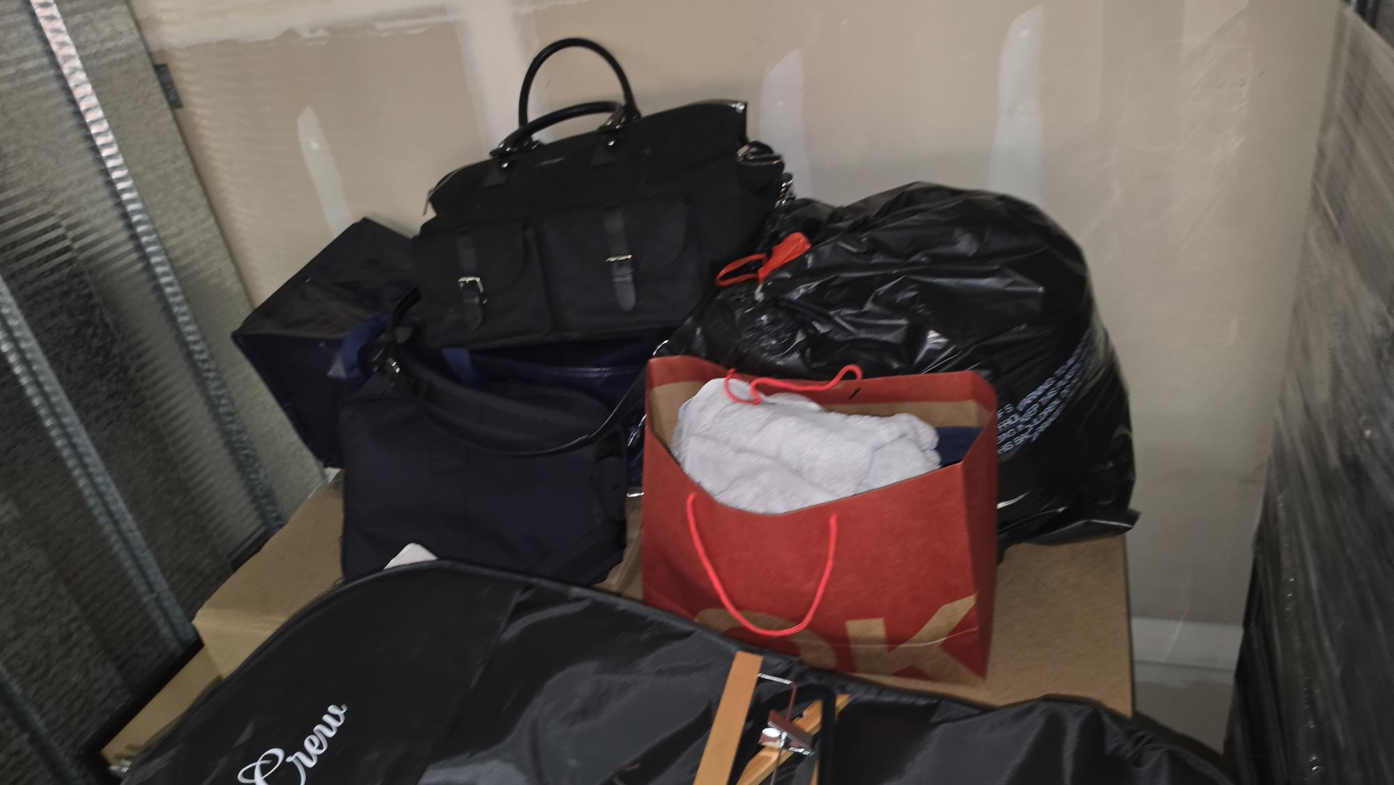 Unit 4009 contents – photo 5