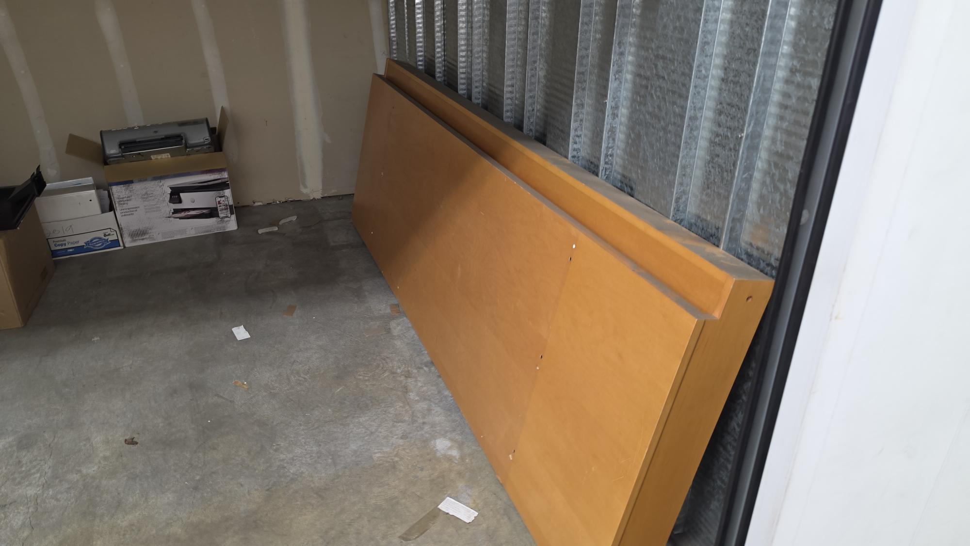 Unit 3012 contents – side view and wooden panels