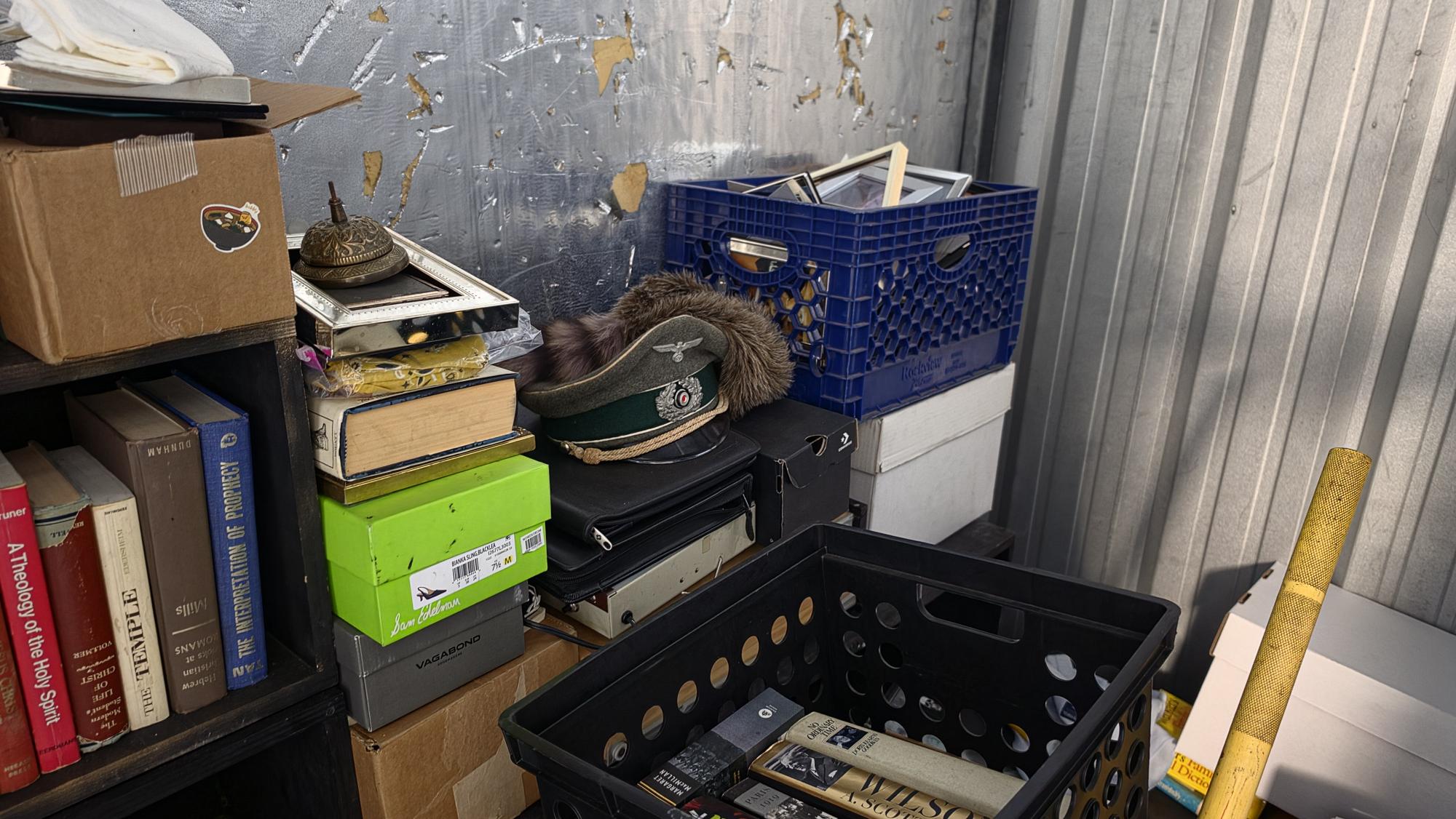 Unit 1352 contents – shelves and boxes