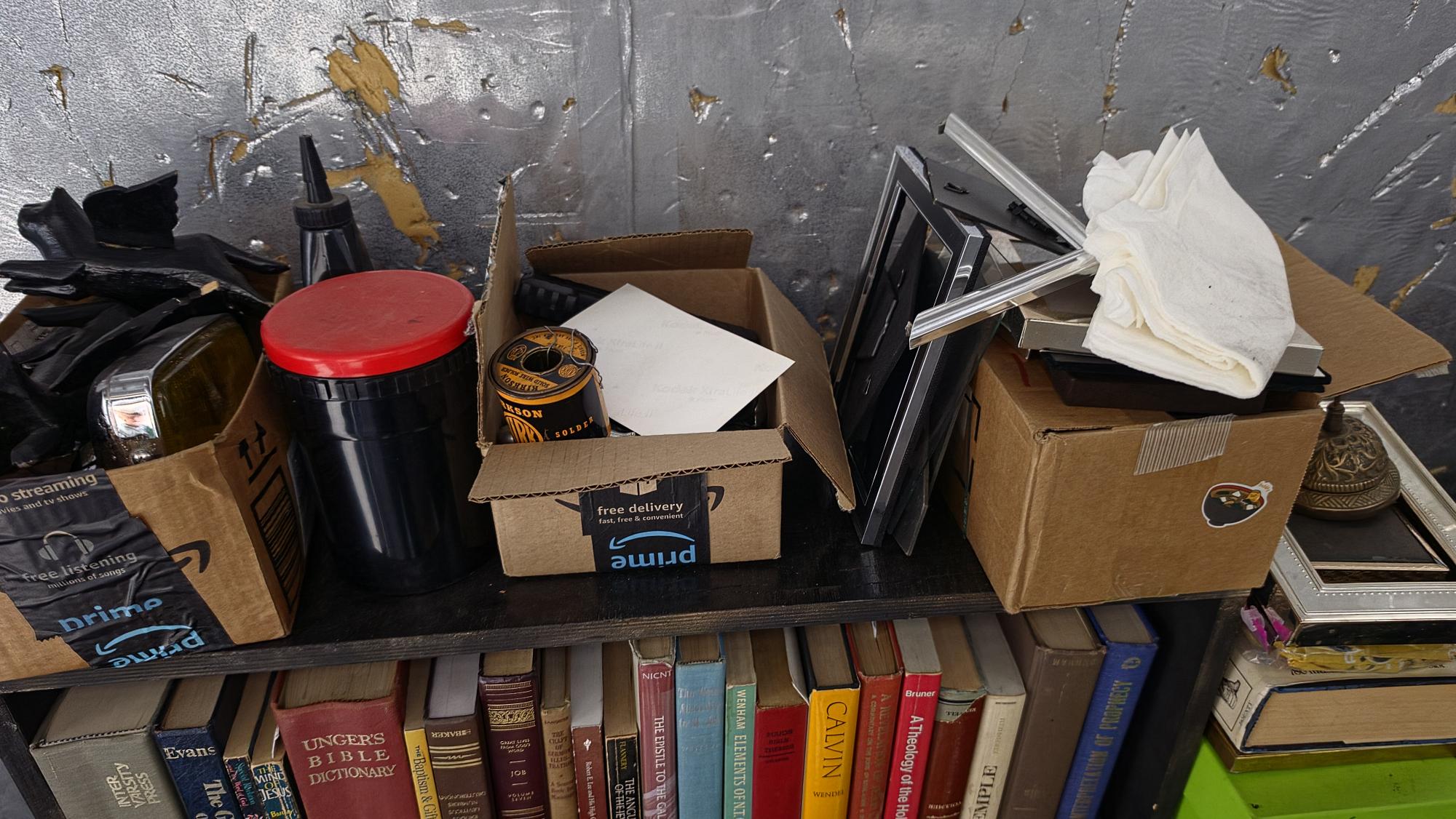Unit 1352 contents – shelf detail