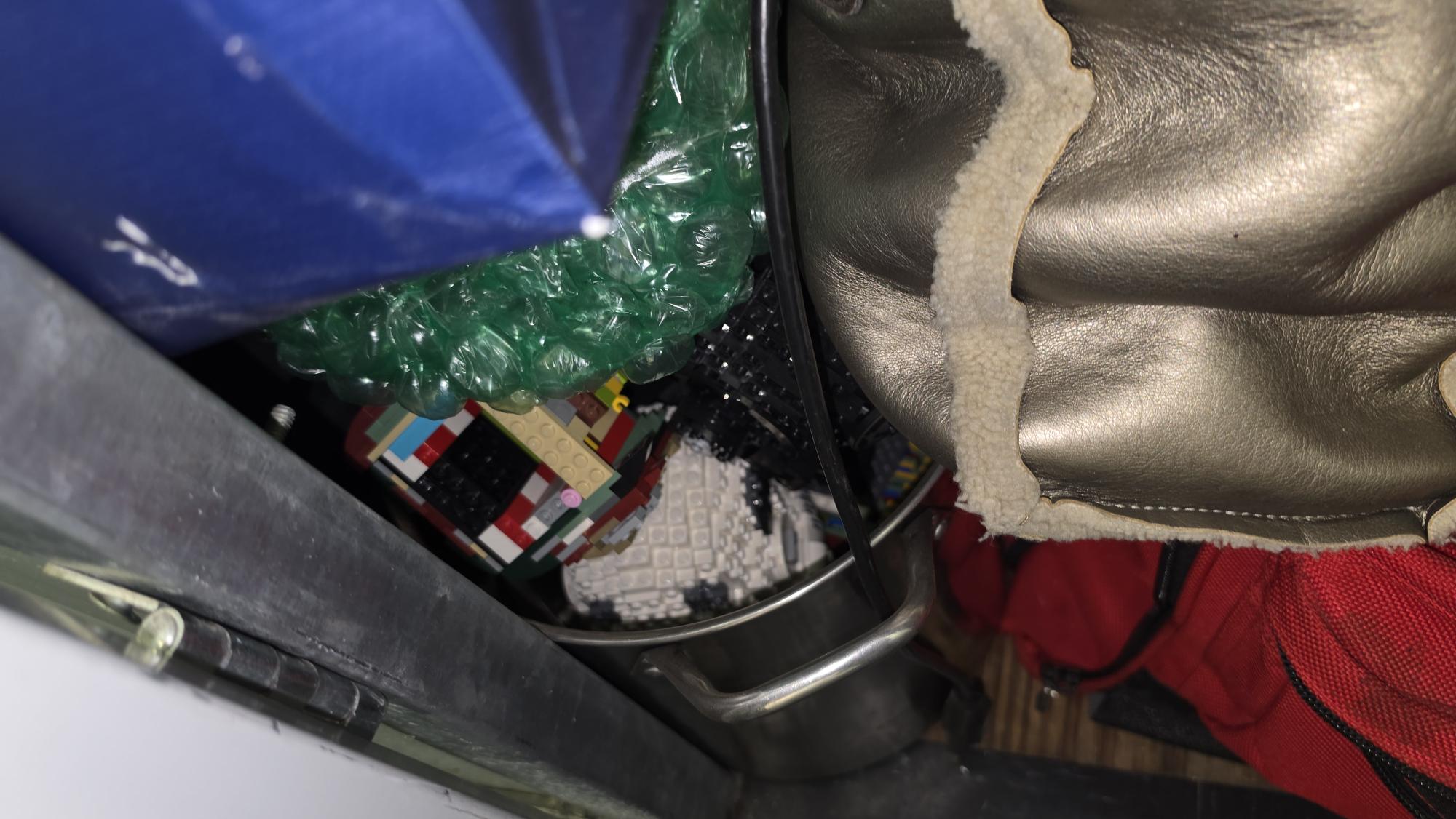 Unit 3352 contents – photo 7