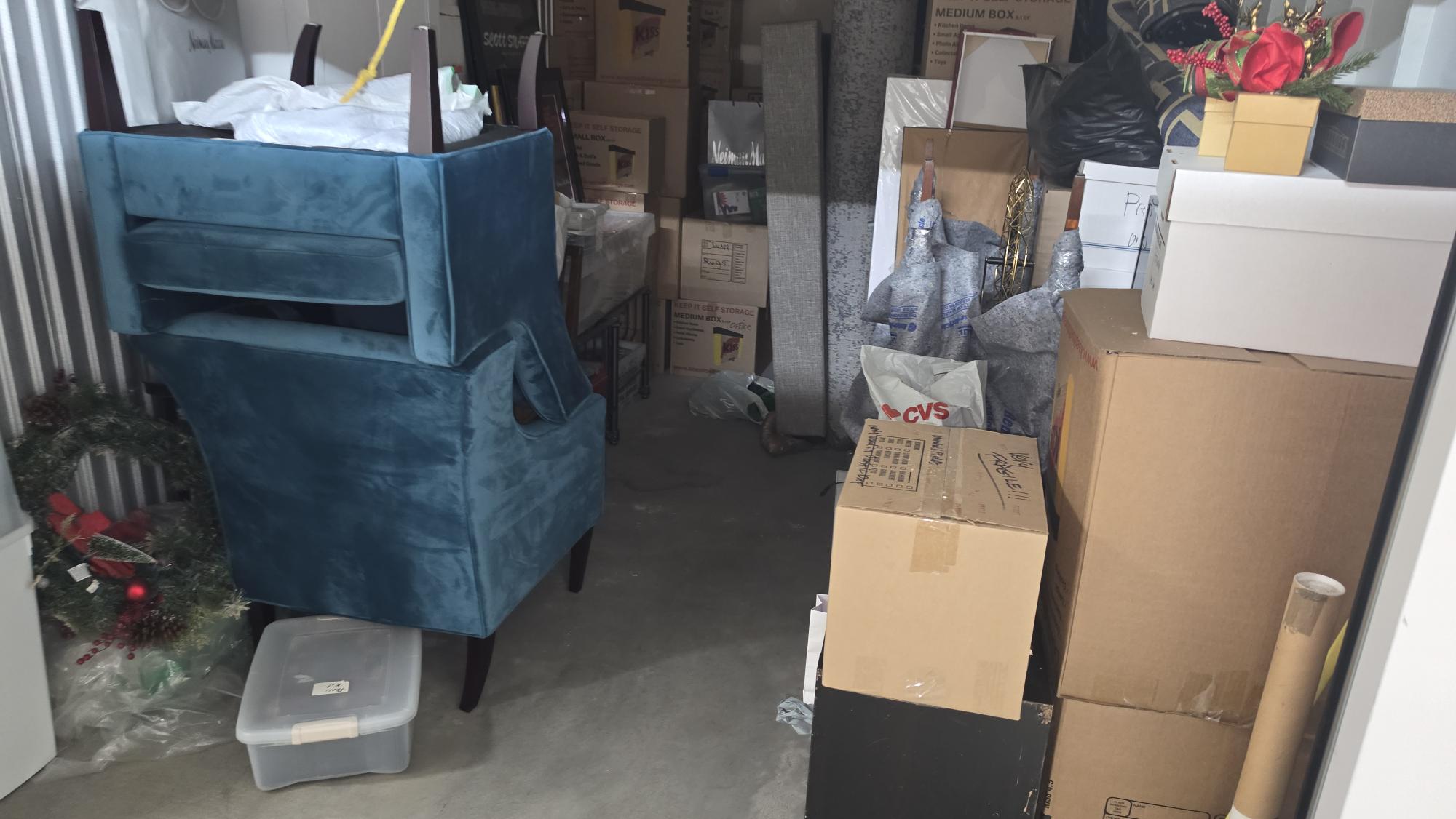 Unit 2323 contents – photo 1