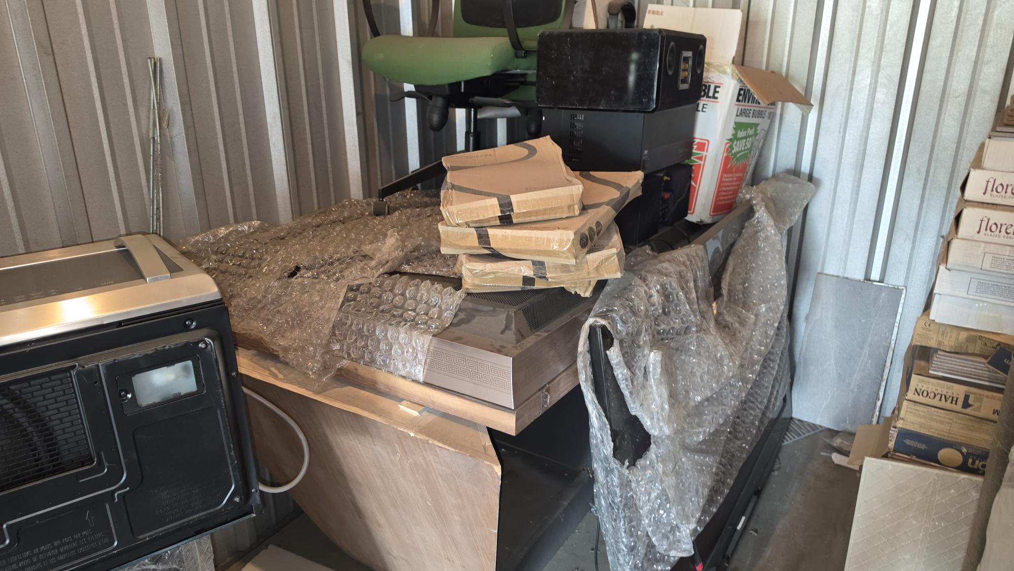 Unit 1130 contents – photo 5