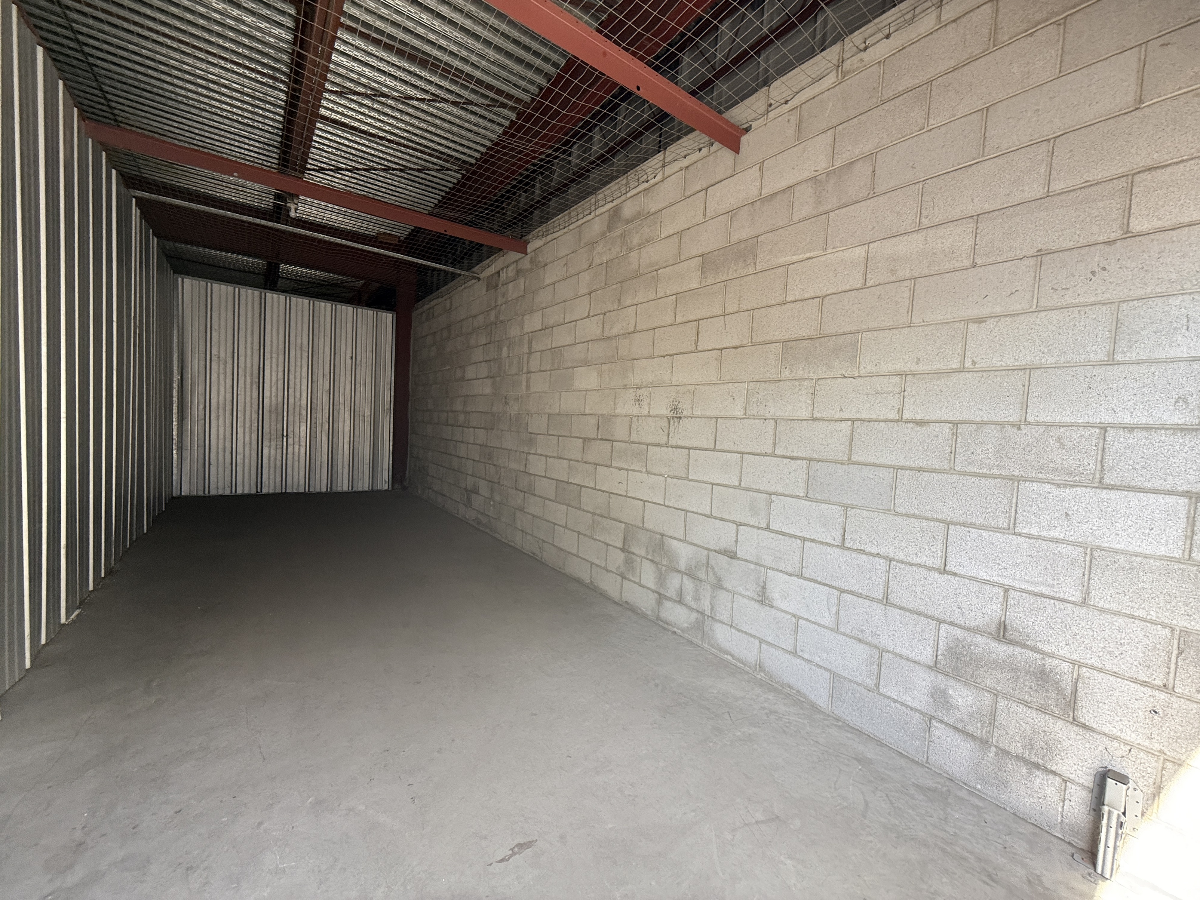 10x30 Drive Up Self Storage Unit - Van Nuys California