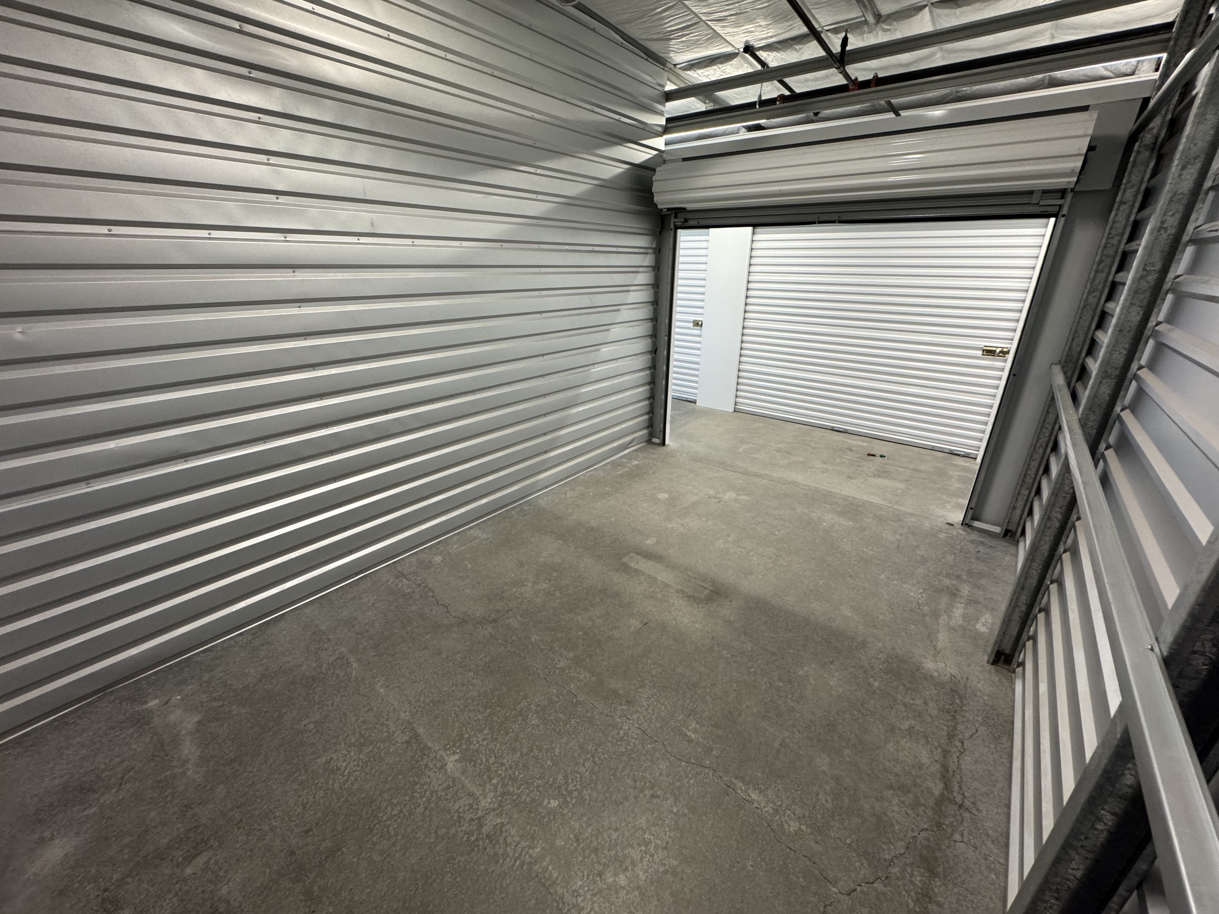10x15 bldg 8 2nd floor - 4