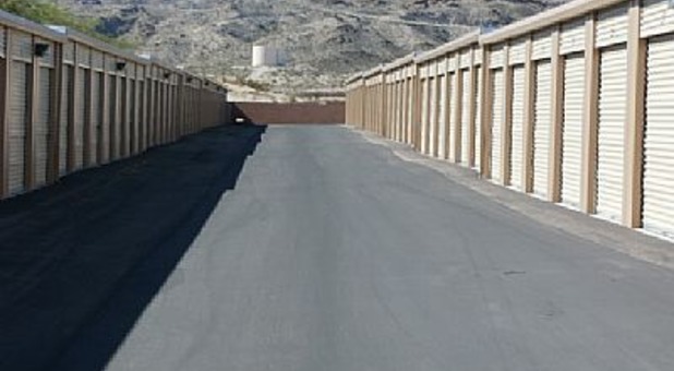Drive-Up Access in Laughlin, NV