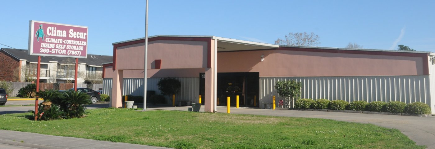 Storage units in New Iberia, Louisiana