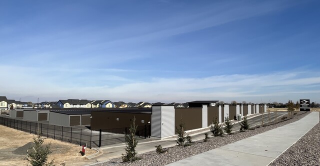 medium_large_scale_of_entire_storage_facility in twin falls, IN