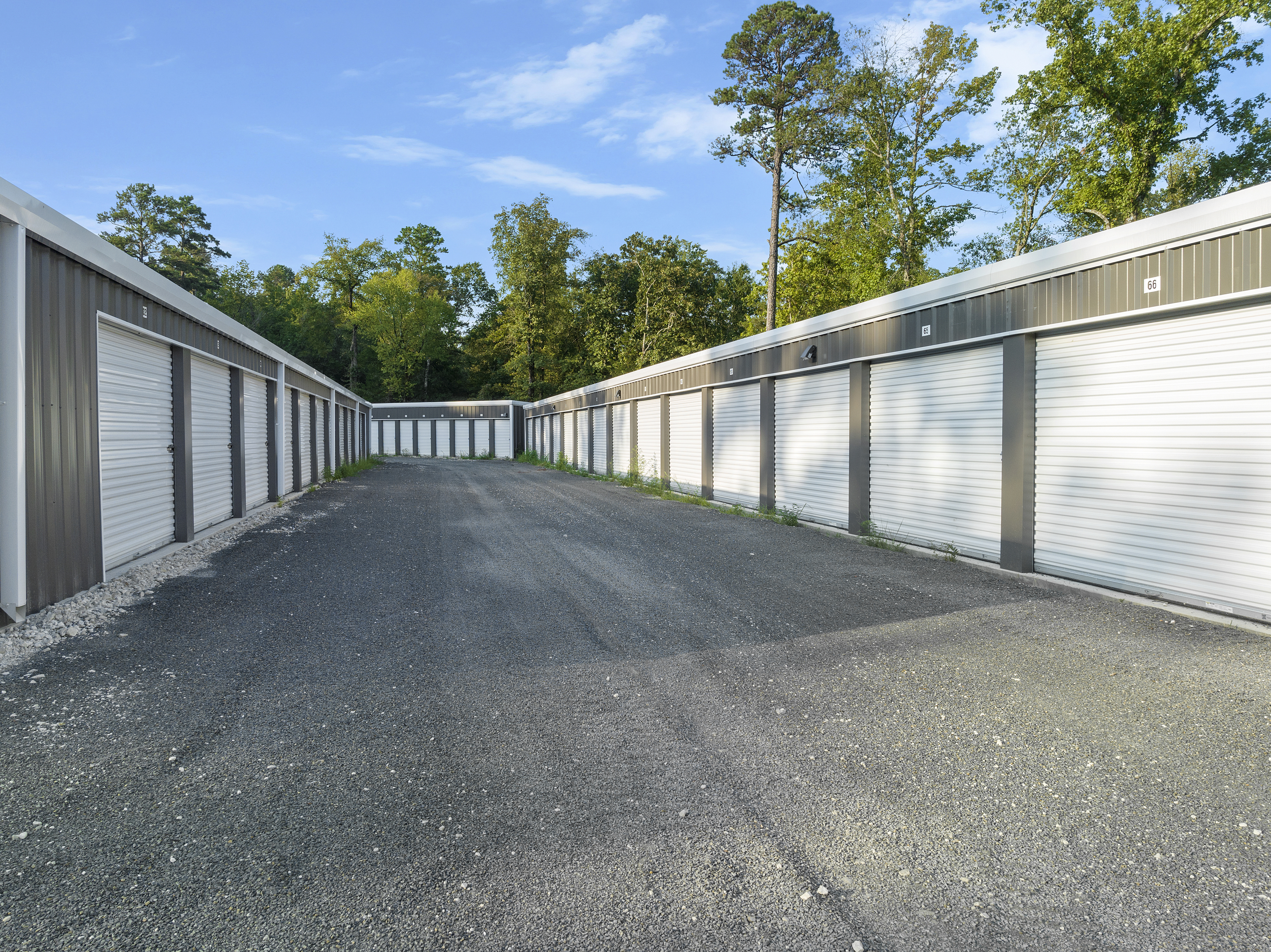 Cabin Life Storage 21 Pinyon Rd  Broken Bow OK 74728