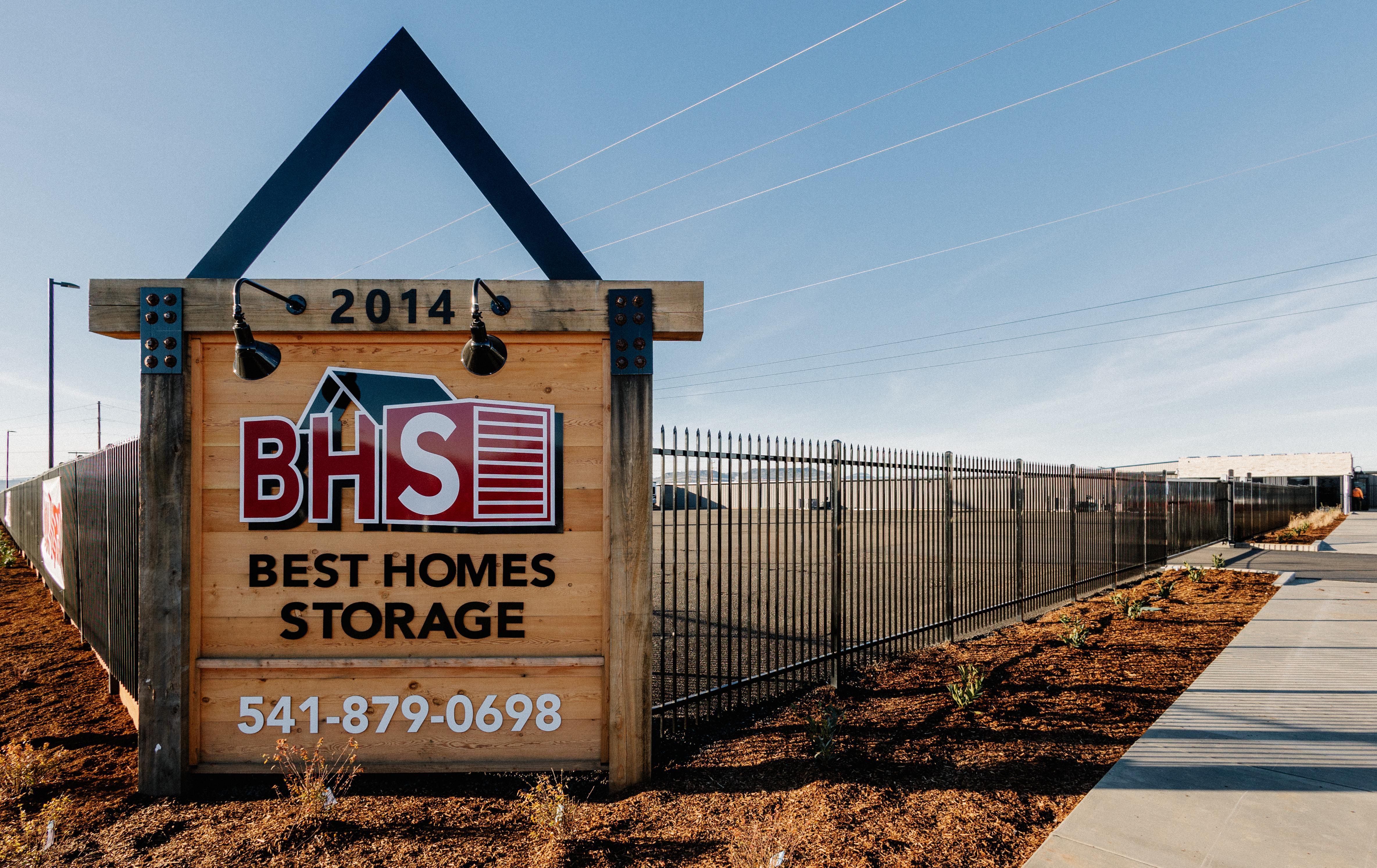 Fully Fenced, Secure Storage Facility in White City, OR