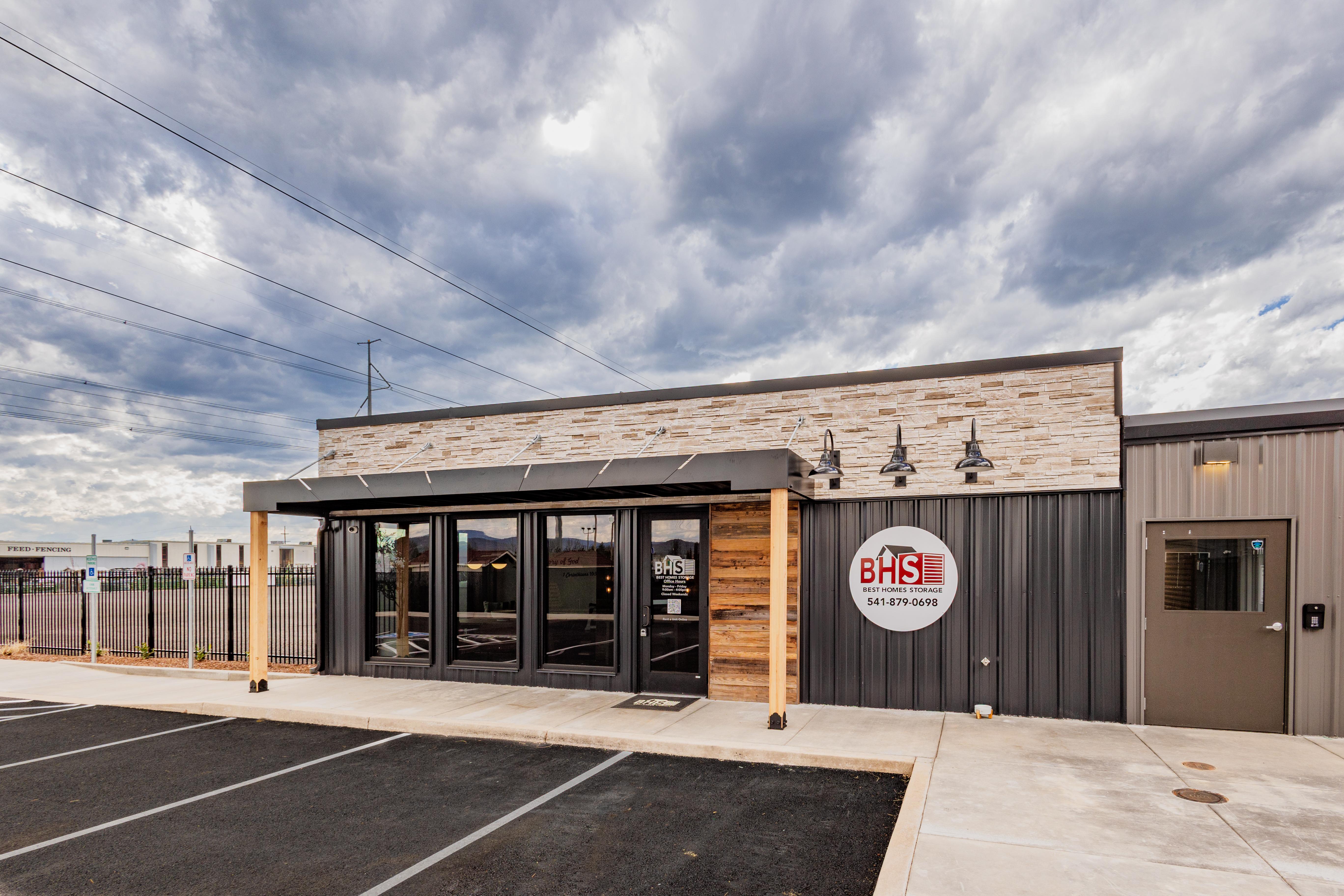Office Entrance in White City, OR