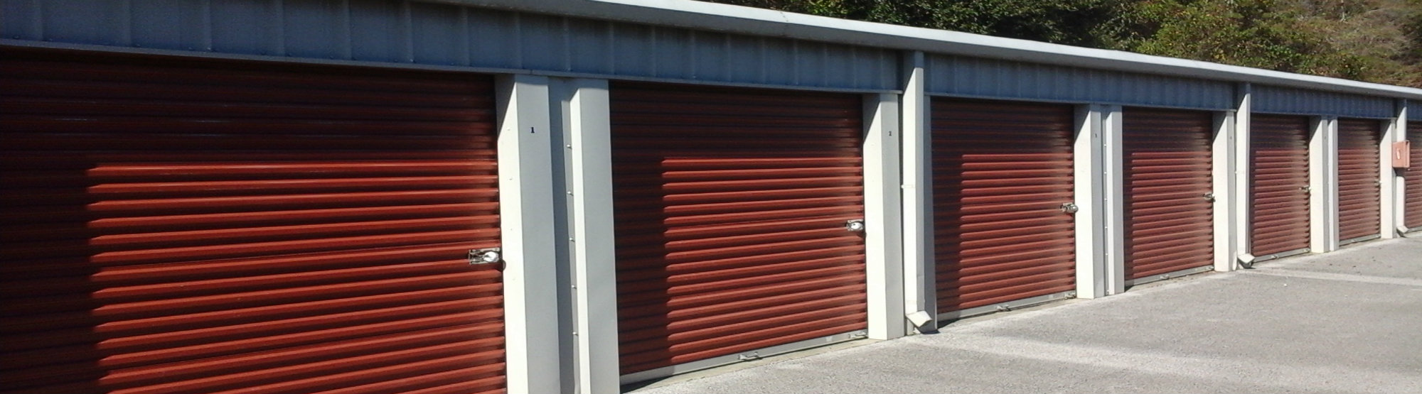 Drive-up Access at Safe Lock Storage