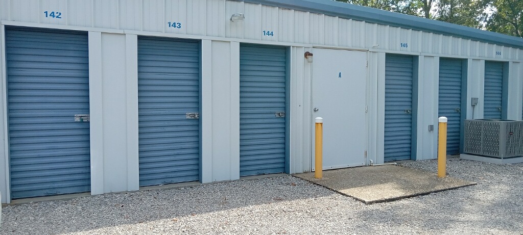 Drive Up Self Storage Units at University Self Storage in Pensacola, FL