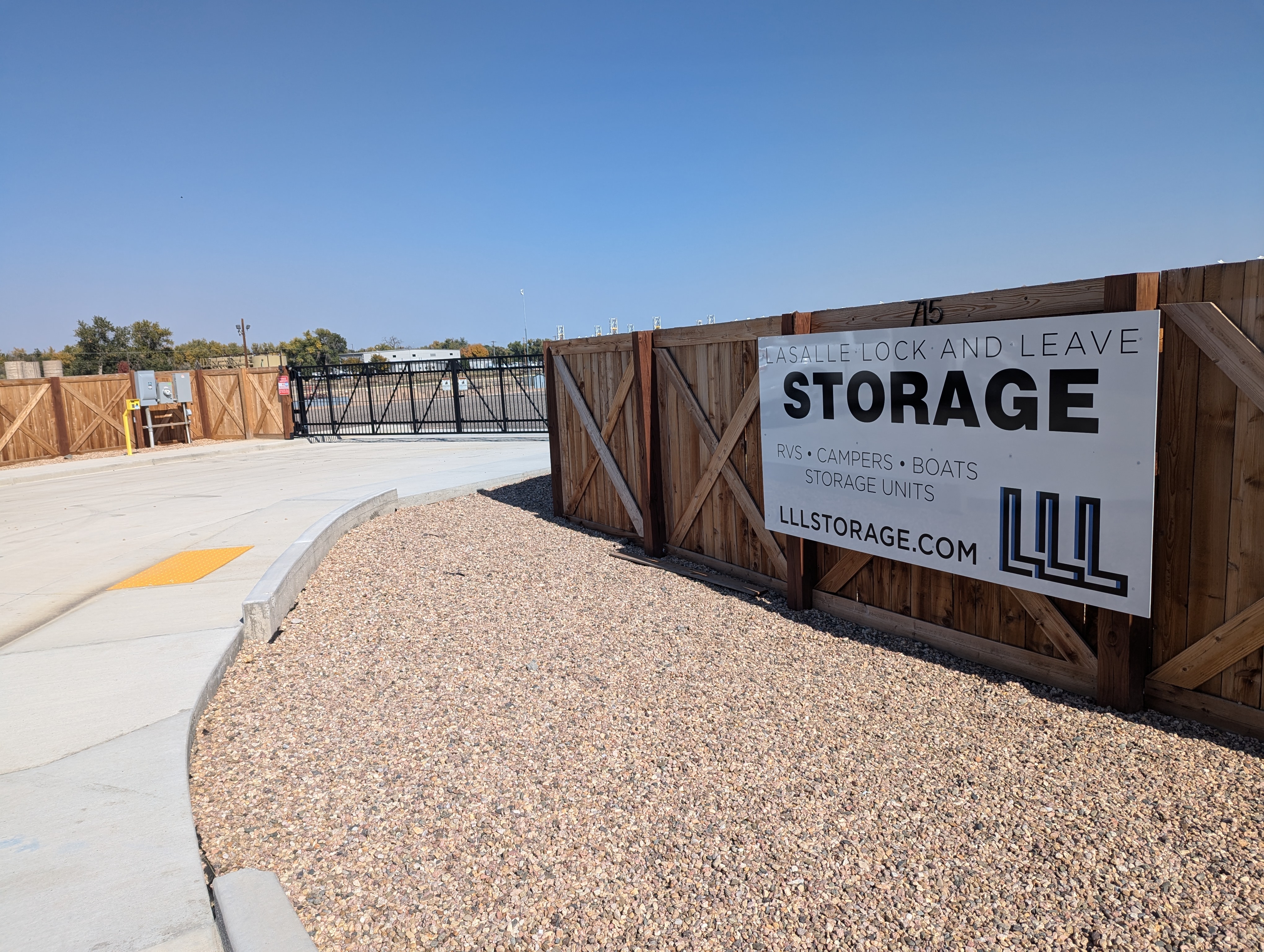 LaSalle Lock & Leave Storage -  Outdoor RV/Vehicle Parking in La Salle, CO