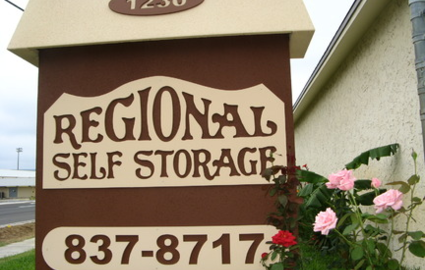 Regional Self Storage signage