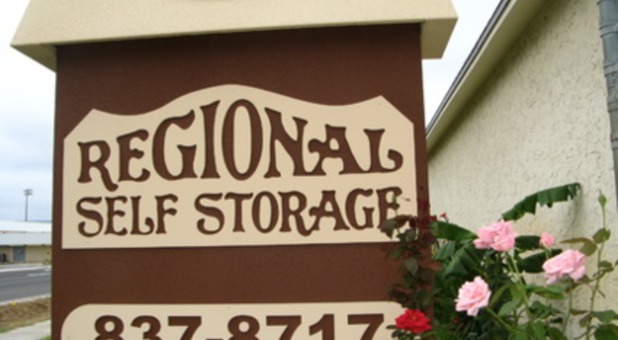 Regional Self Storage sign in Destin, FL