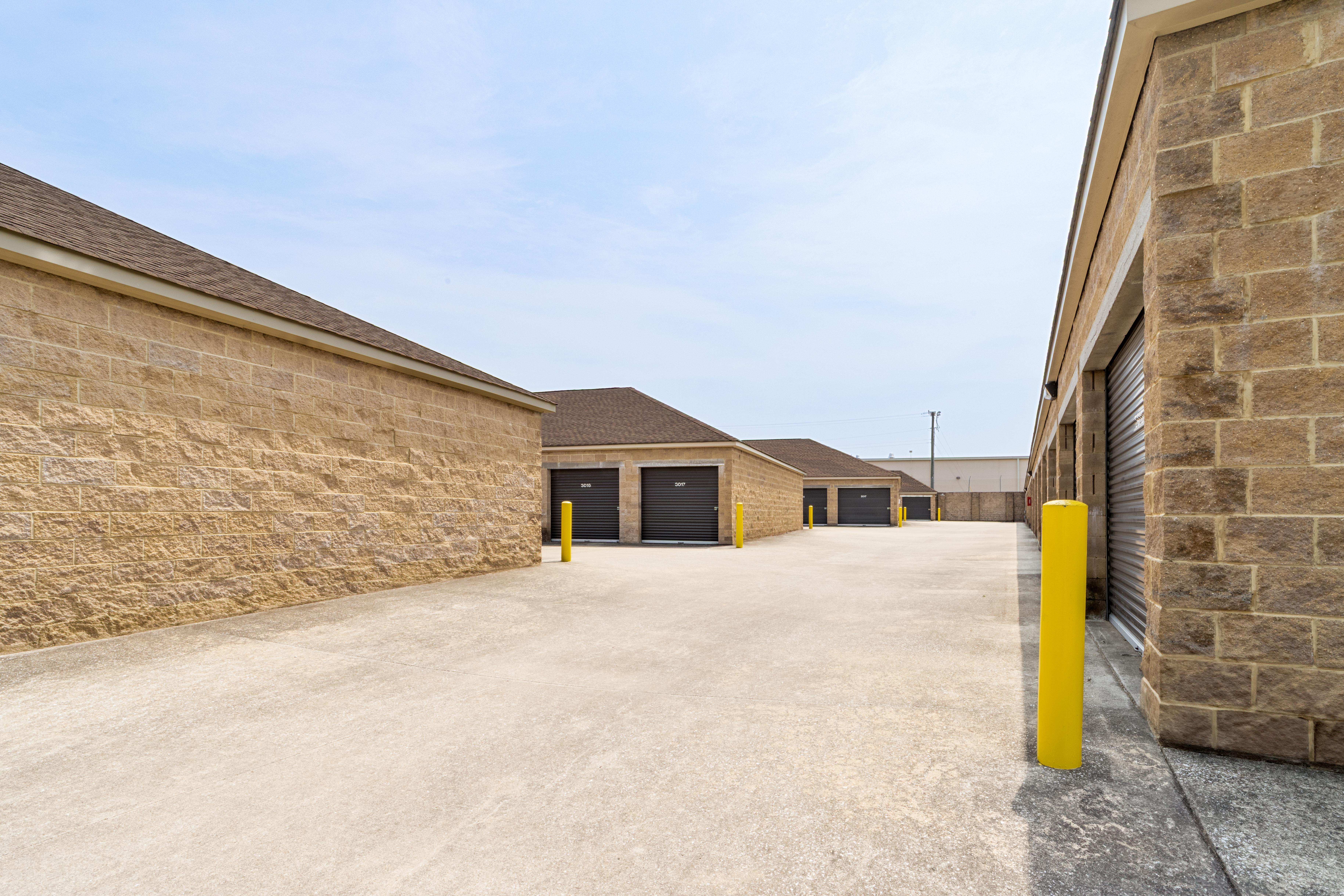 secured units in Clarksville, TN 
