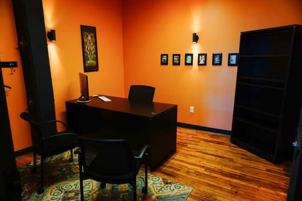 Private office spaces available in Omaha, NE