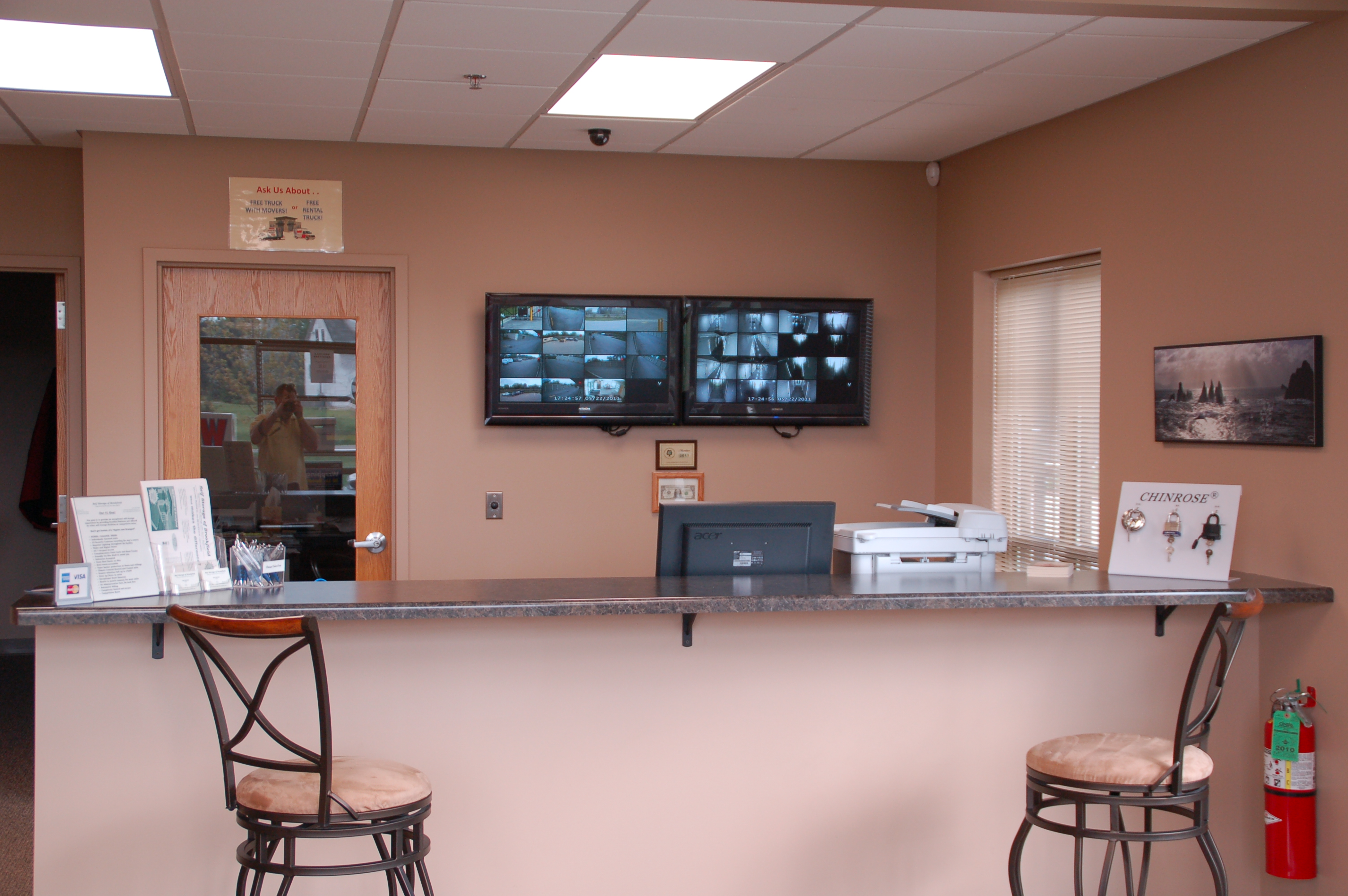secured units in Brookfield, WI secured units in Brookfield, WI