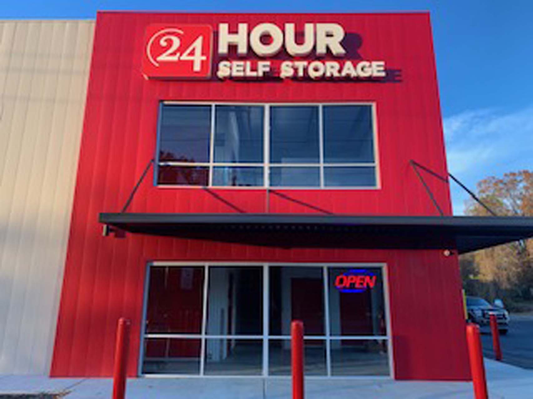 Walnut 1525 East Walnut Ave Dalton, GA 30721