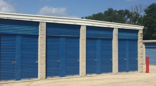 Exceptional Drive-up Units at Apple Self Storage