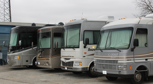 RV Parking Spots Available at Apple Self Storage