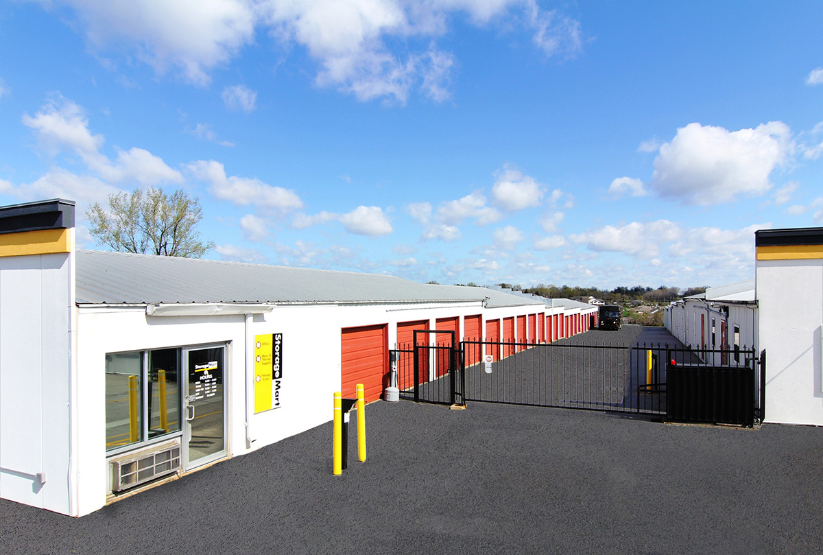 Jefferson City Self Storage Units StorageMart