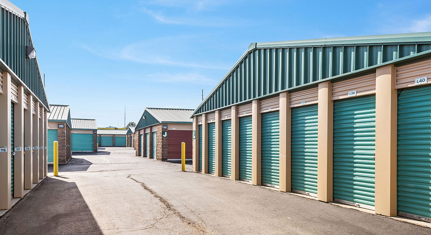 Storage Units Olathe, Mahaffie Cir & 151 St StorageMart