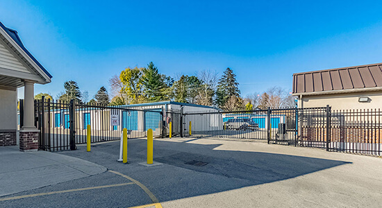 Storage Units Near You in London, Ontario | StorageMart