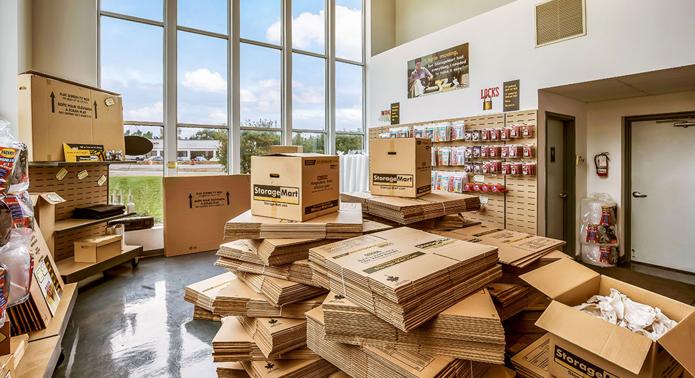 Storage Units in Collingwood on Macdonald Road StorageMart