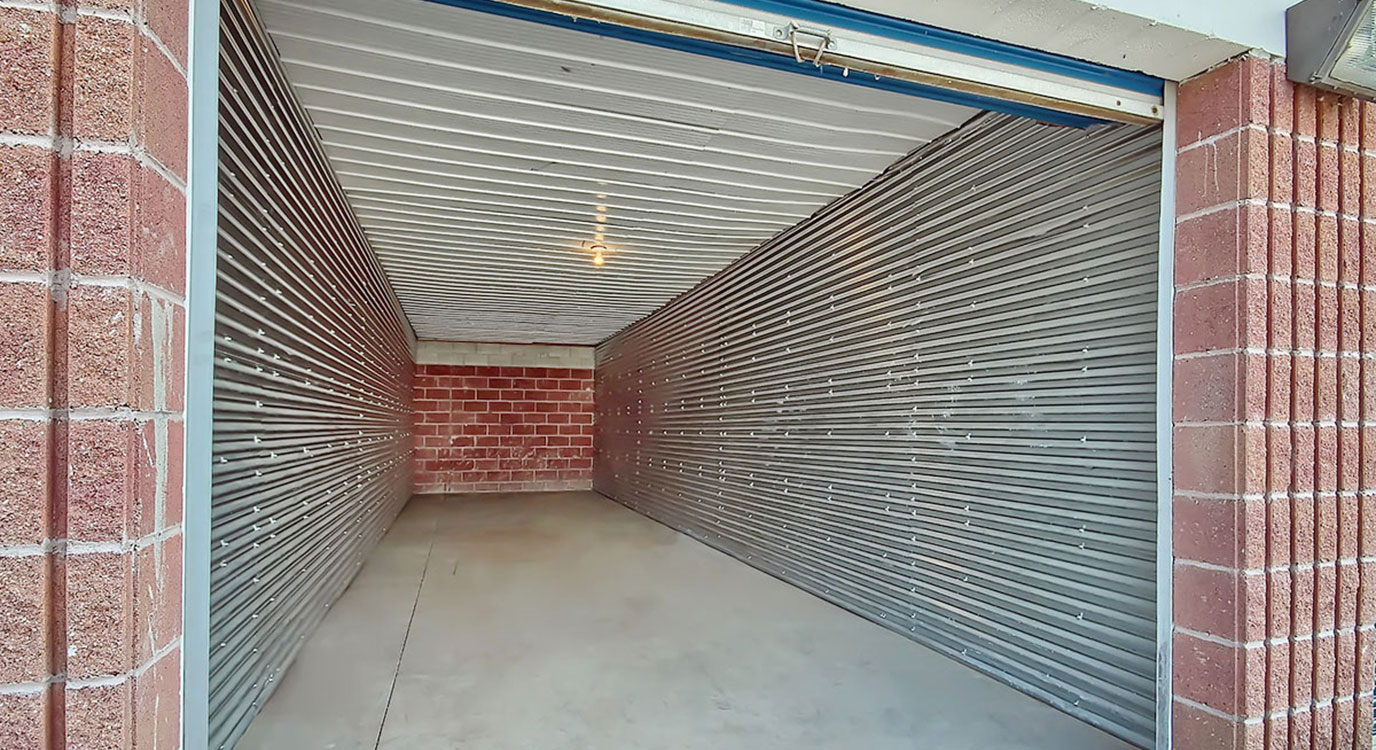 Self Storage Pickering Alliance Rd StorageMart