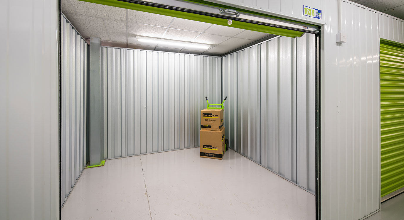 Self Storage Units Near You in Norwich StorageMart