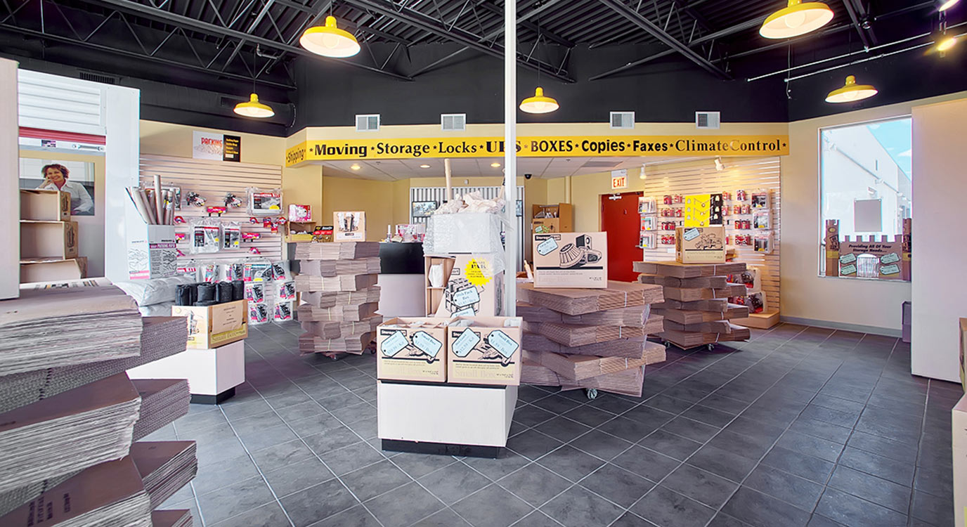 Self Storage Units in Lombard, IL StorageMart