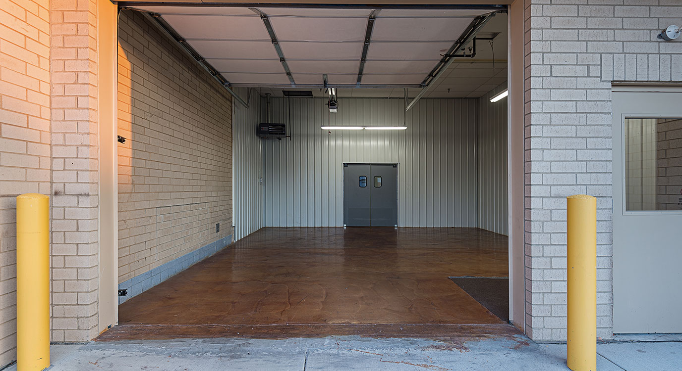 Self Storage Units are Nearby on Madison St StorageMart