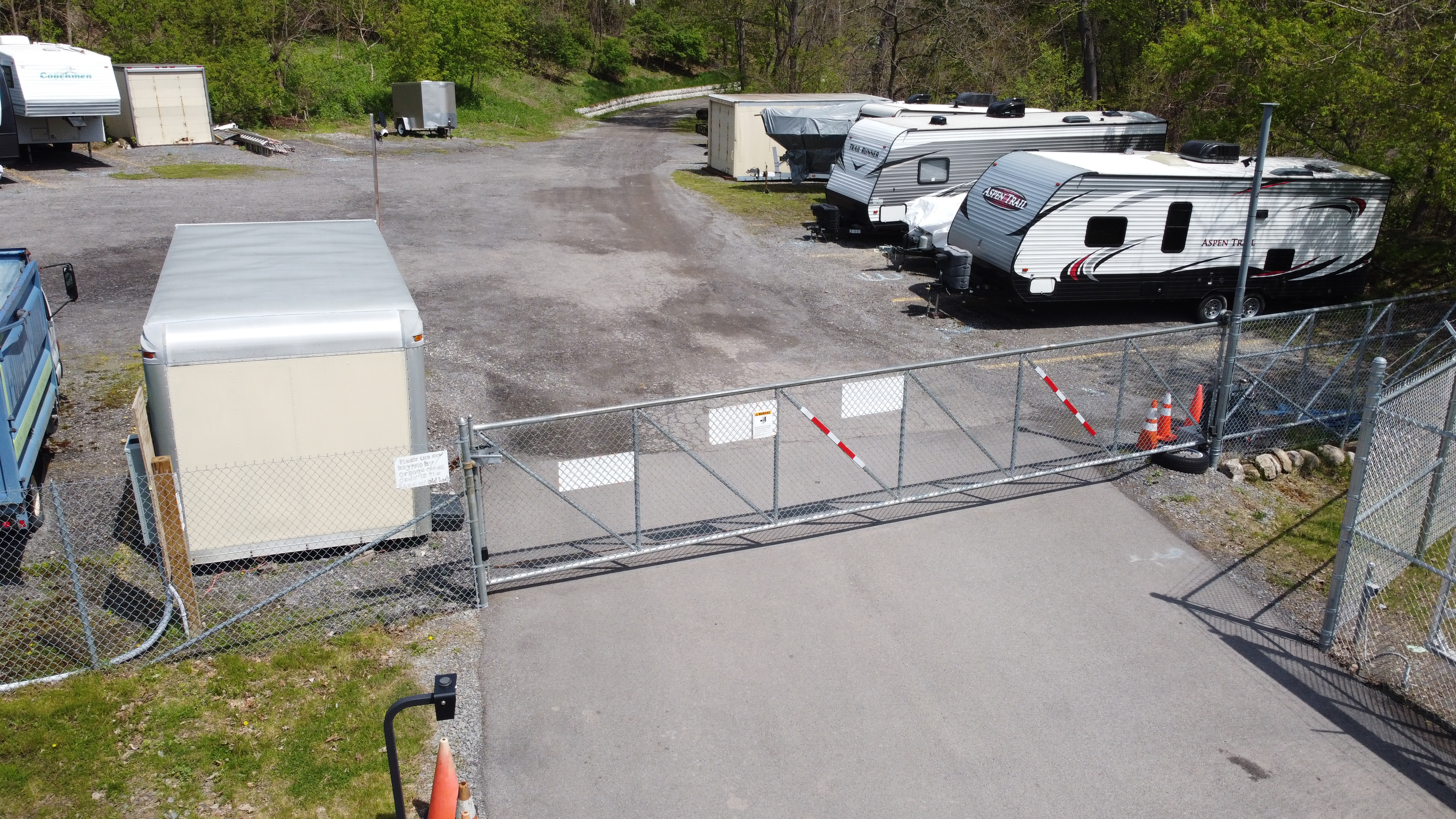 fenced and gated self storage and parking east rochester ny