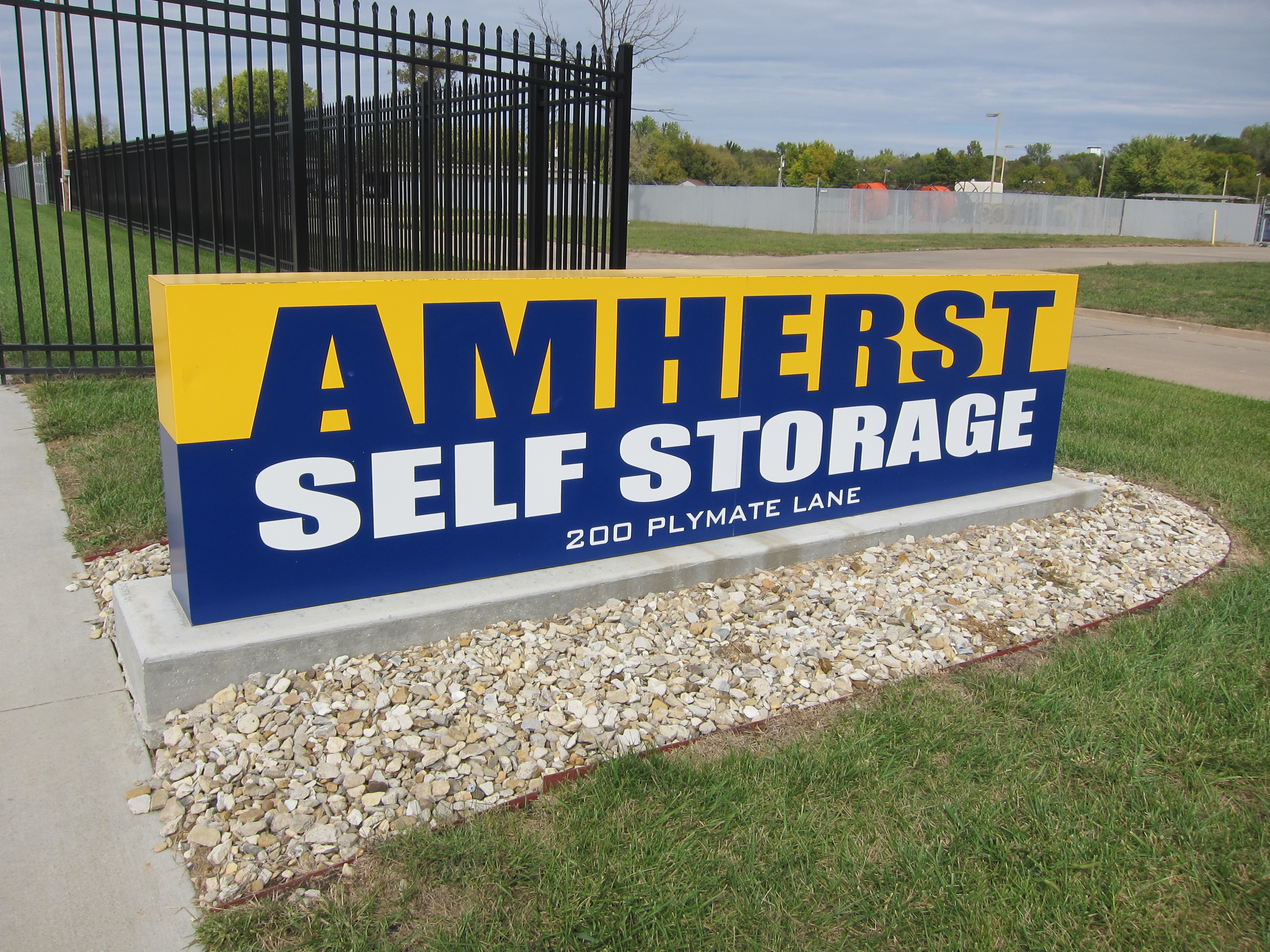 Amherst Self Storage in 200 Plymate Ln, Manhattan, KS 66502