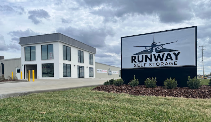 Runway Self Storage in Clarksville, TN 