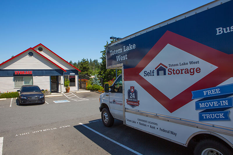 free-movin-truck-box