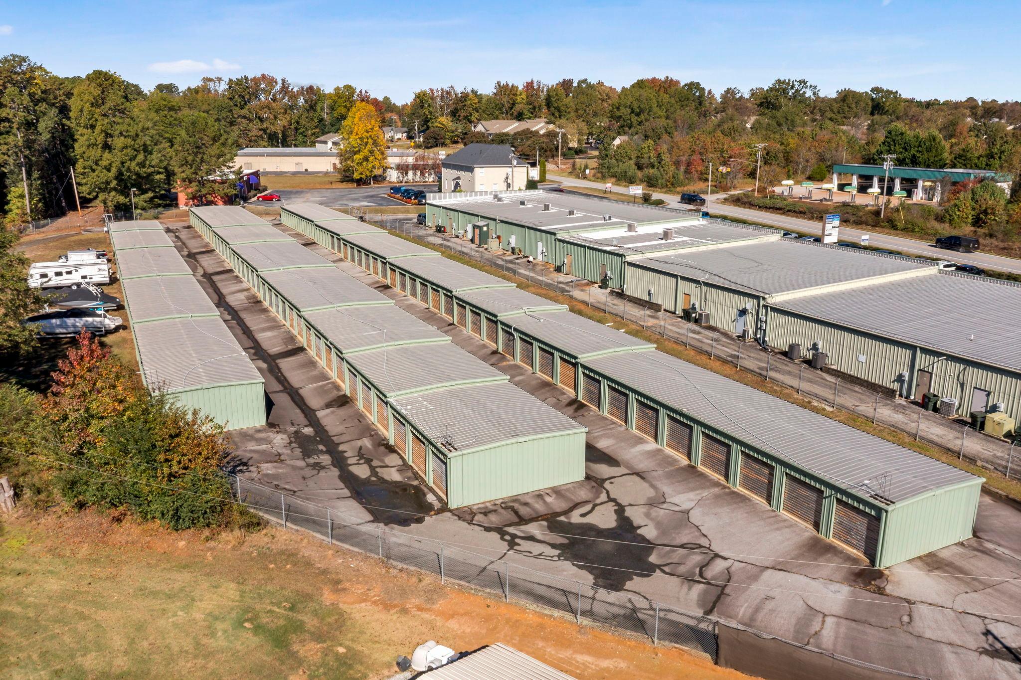 Carolina Center Self Storage 838 Powdersville Rd.   Easley SC 29642