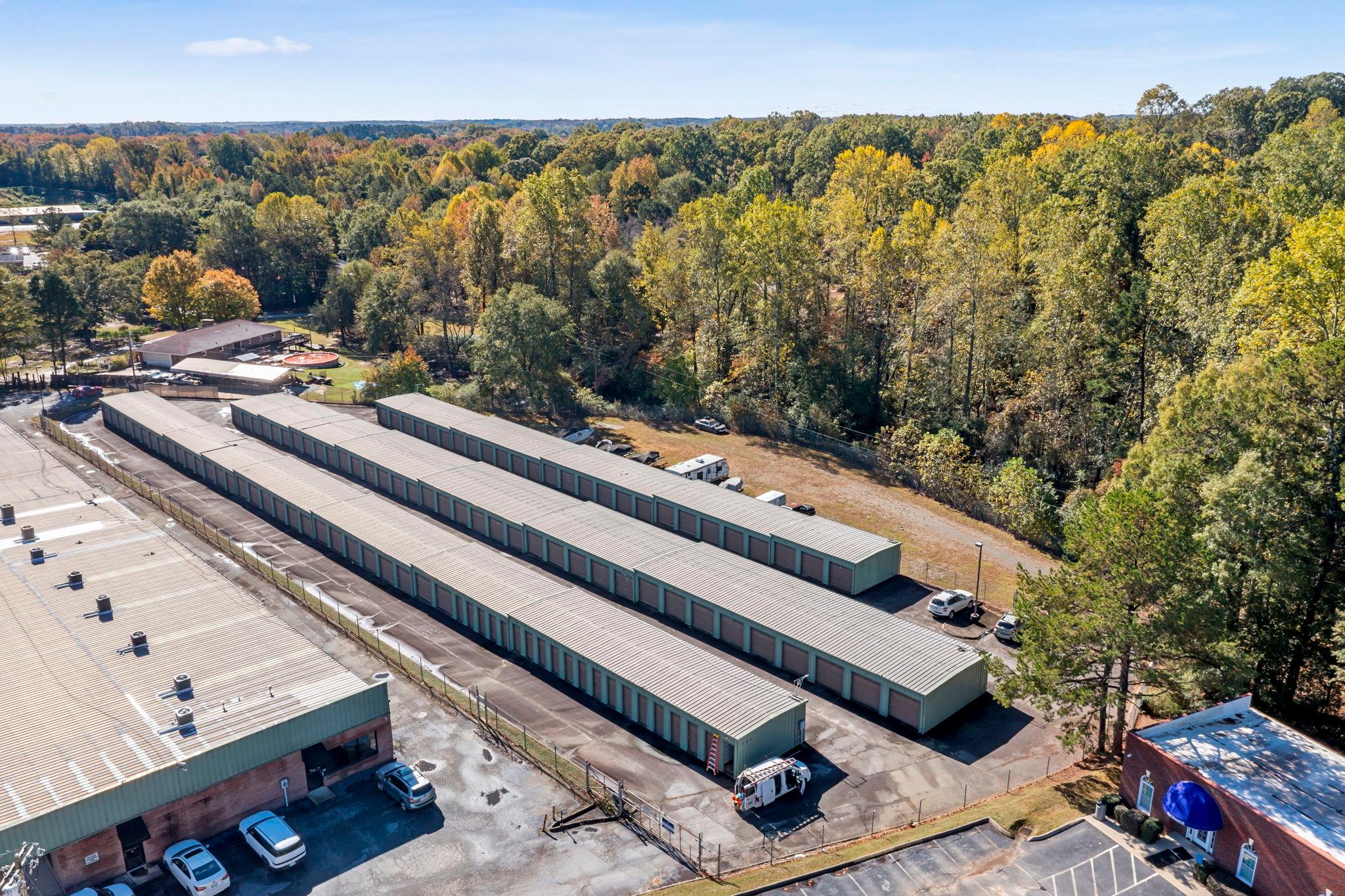 Carolina Center Self Storage 838 Powdersville Rd.   Easley SC 29642