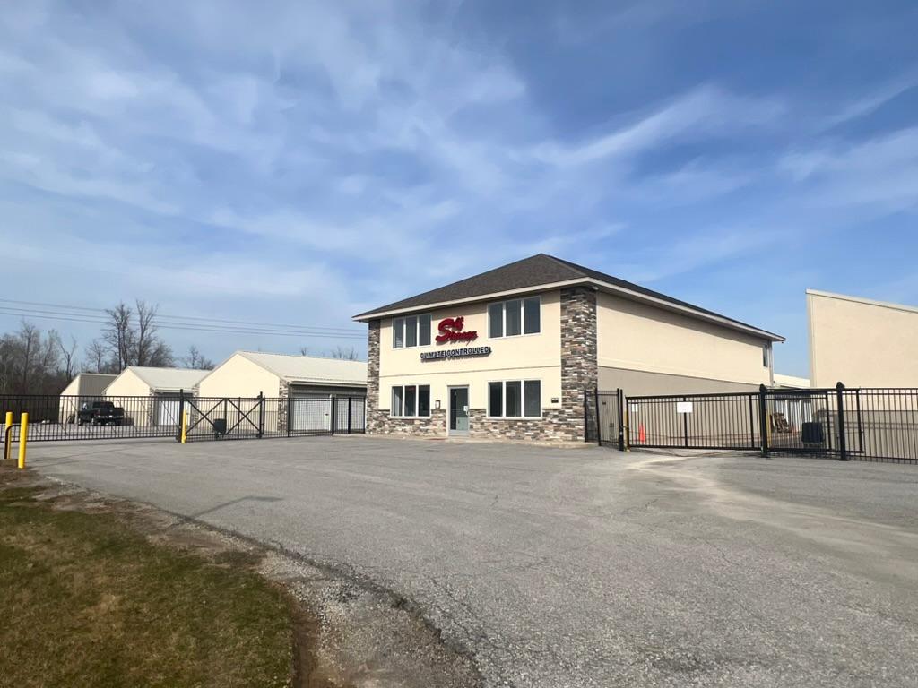 Bennett's Storage - Westville at2727 S US Highway 421, Westville, IN 46391