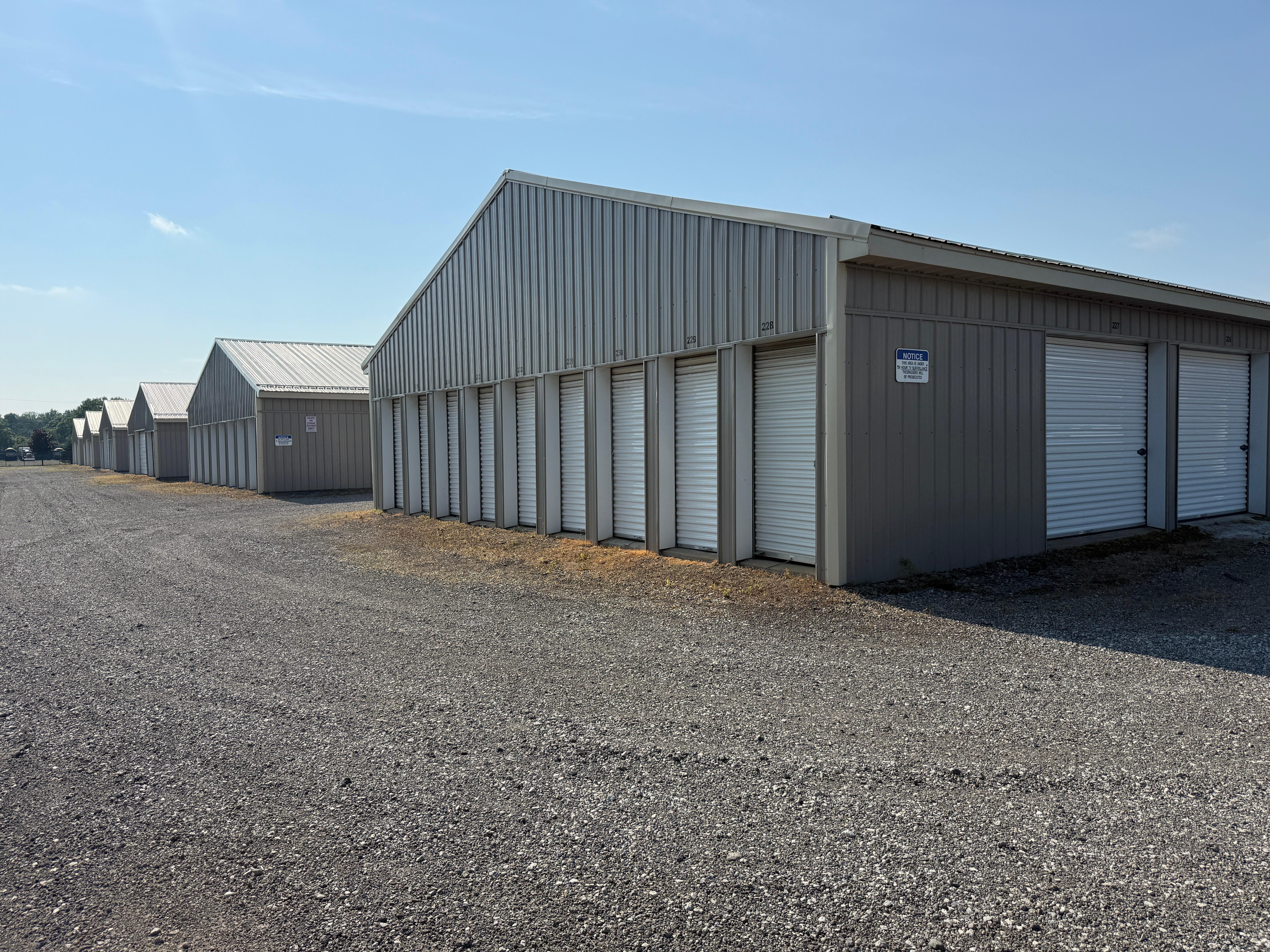 Bennett's Storage - Chesterton Hwy 20 175e US-20 Chesterton, IN 46304
