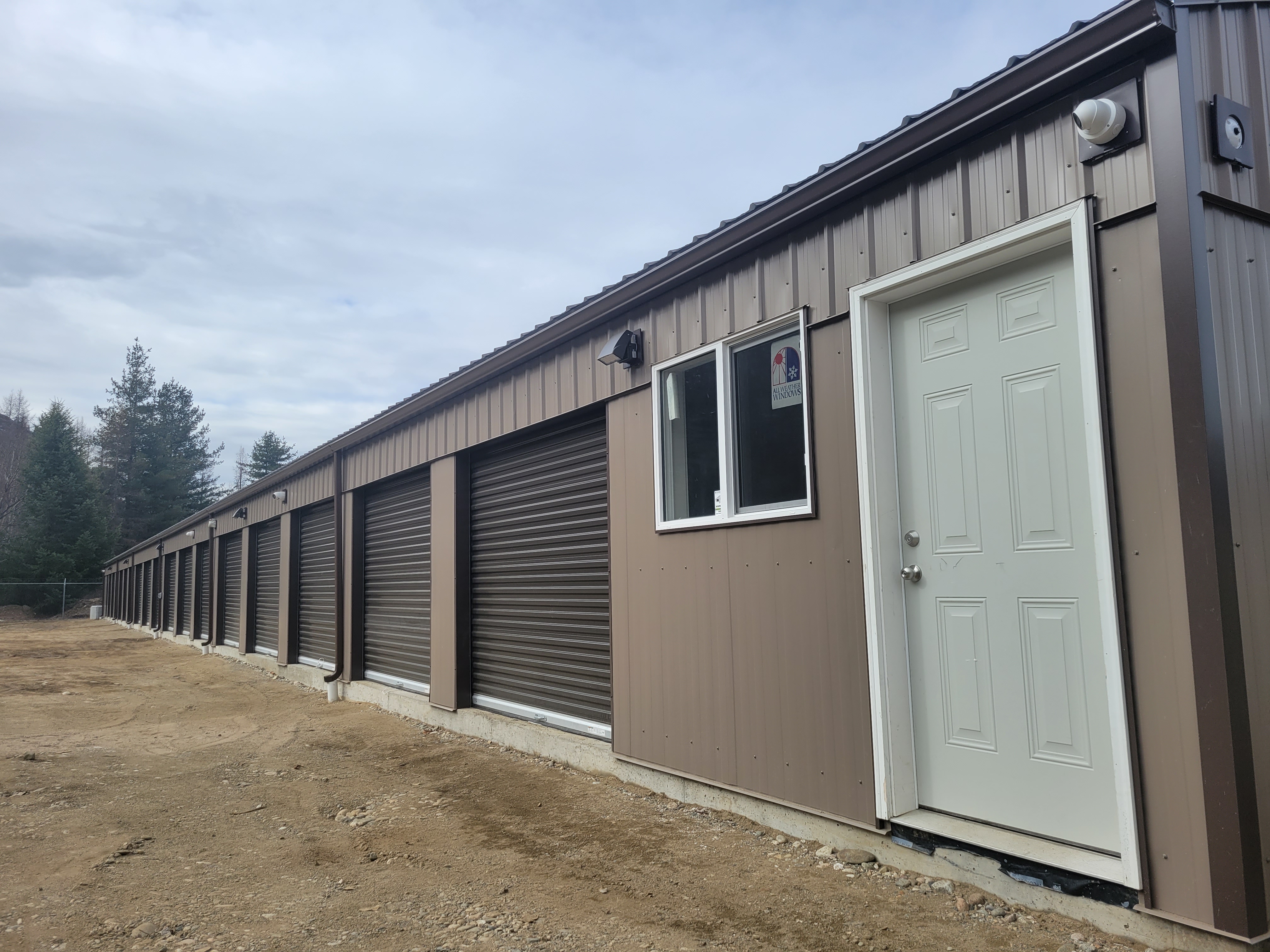 self storage rv/boat parking in trail, bc