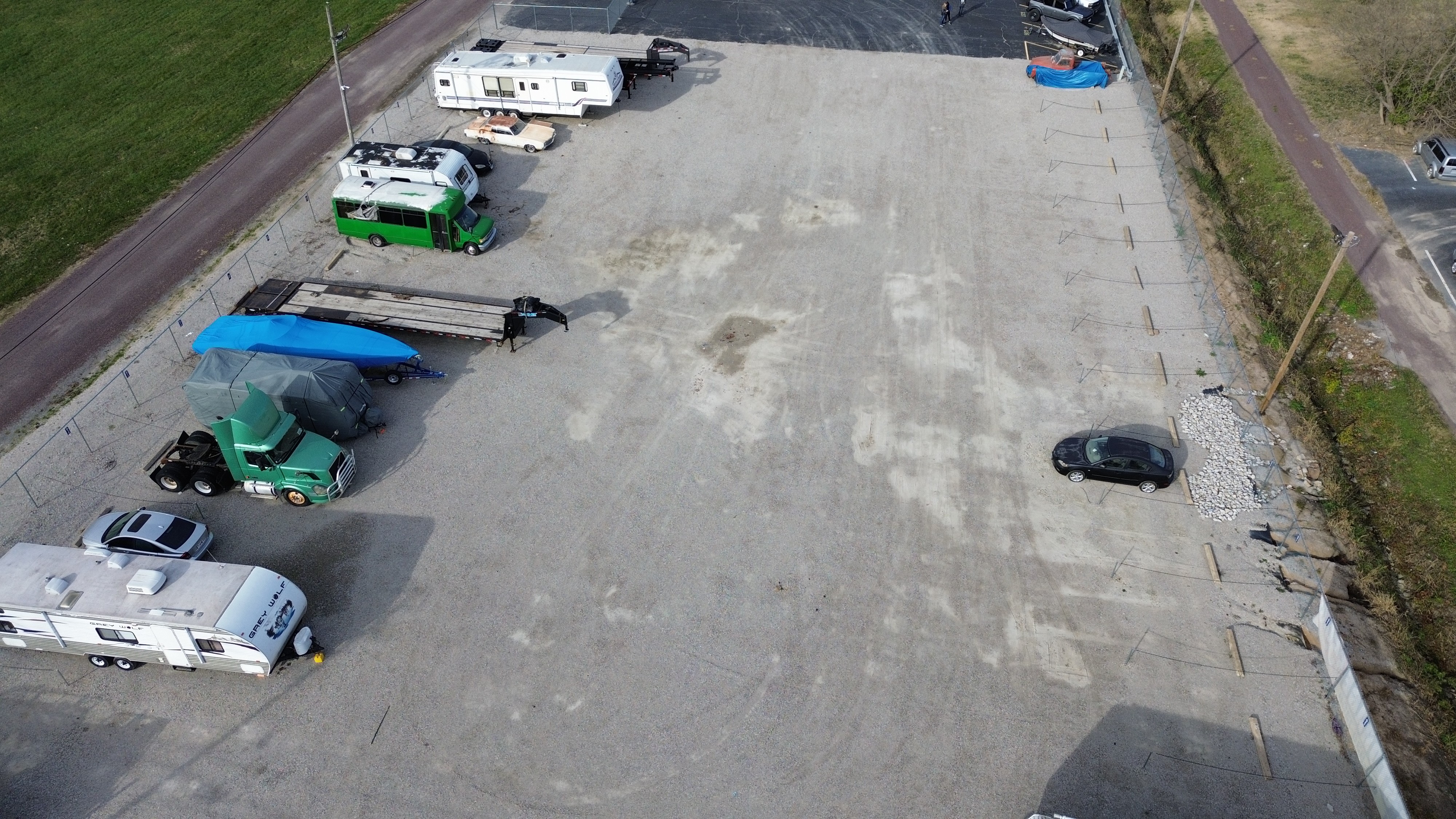 outdoor-boat-parking-belleville-il