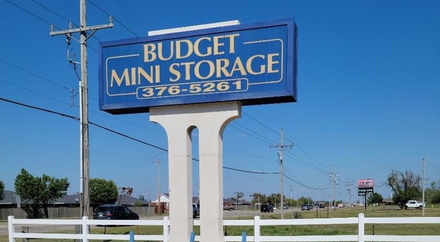 Budget Mini Storage Sign