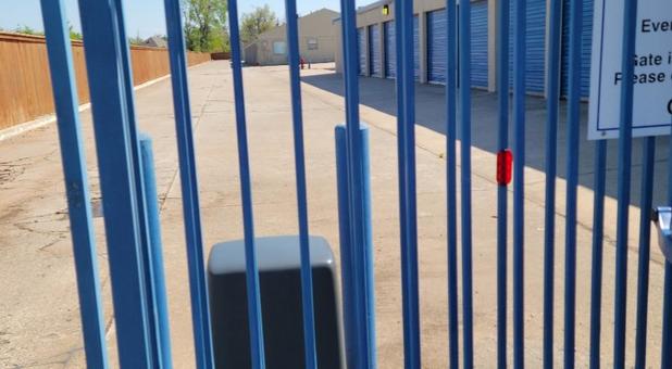 Secure Fenced and Gated Self Storage in Mustang, OK