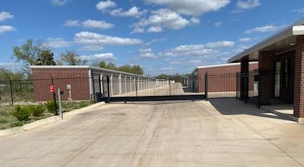 Fenced and Automatic Gate at Western Self Storage
