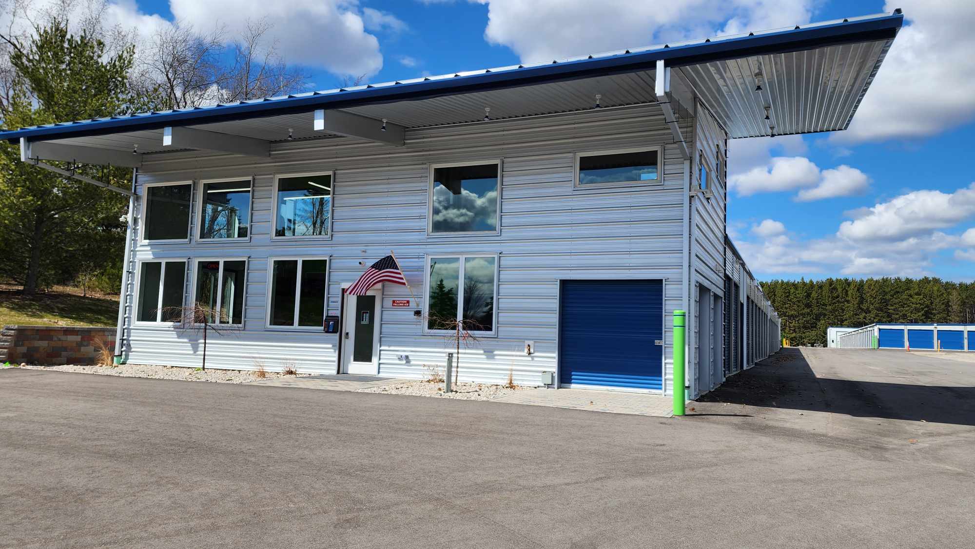 Long Lake Storage Units in Traverse City, MI 49685