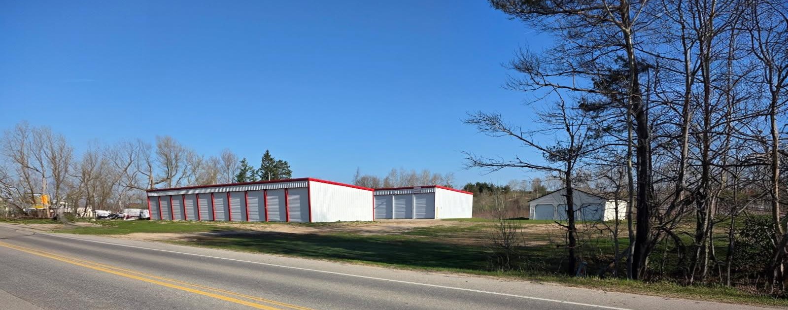 Easy to Get to 24/7 Access Storage with Friendly Service in Le Roy, MI