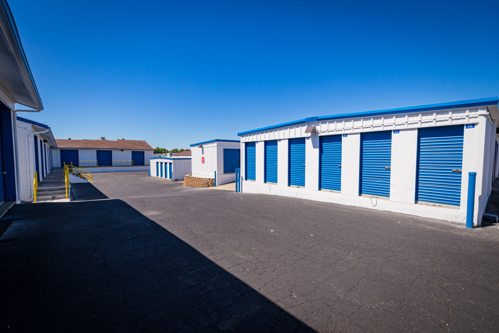 National Storage Owensboro – 5th Street 1512 W. 5th Street, Owensboro, KY 42301